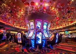 Mobile phone showing qq333bet login roulette table Mobile phone showing qq333bet login roulette table